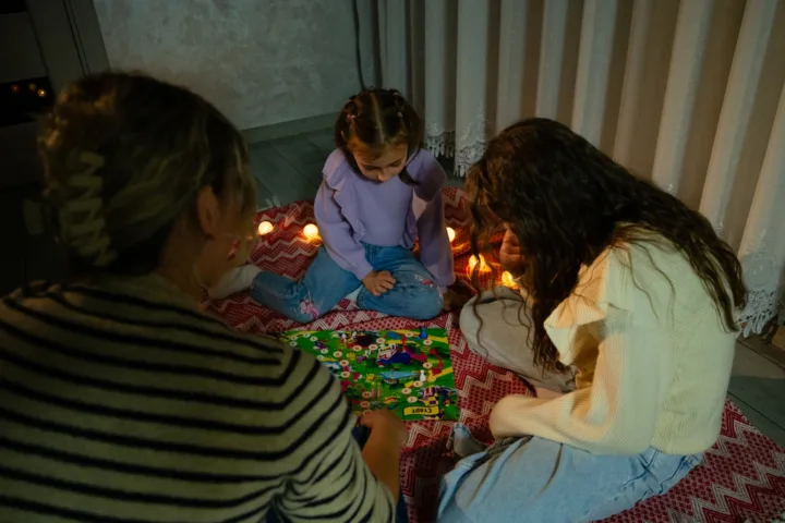 family fun games indoor activities